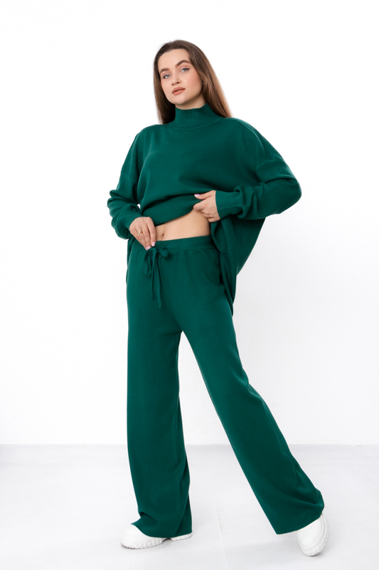 Костюм жіночий